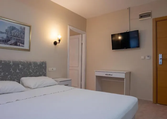 Arden Hotel