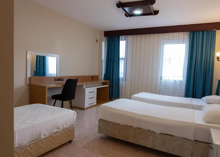 Arden Hotel